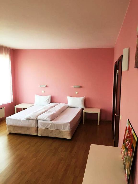 Hotel Alexander Софія Номер фото